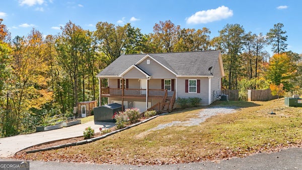 156 SOUTHERN ESTATES DR, CLARKESVILLE, GA 30523 - Image ef6e19f9df8e623e88f3f4a2a55f8061/3514728406