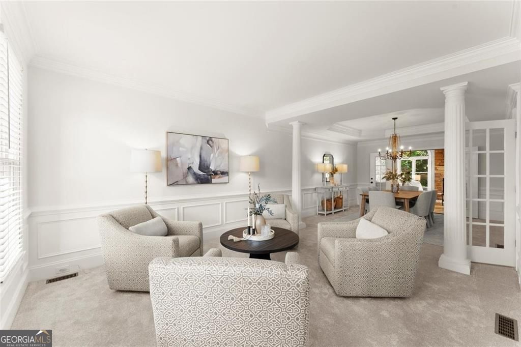 825 Highland Bend CV