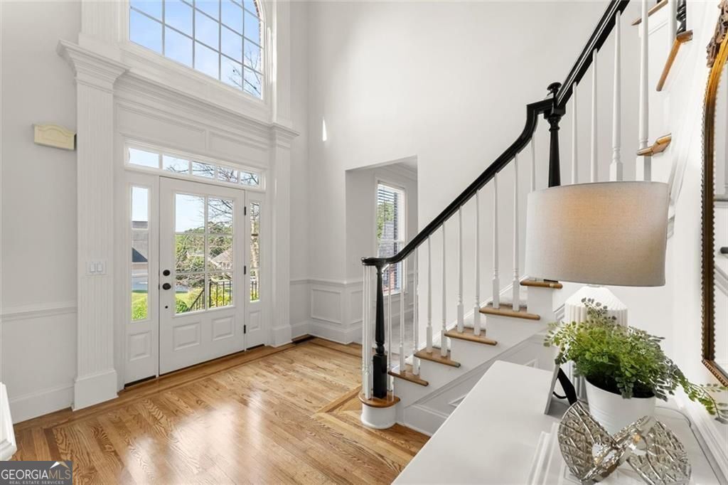 825 Highland Bend CV