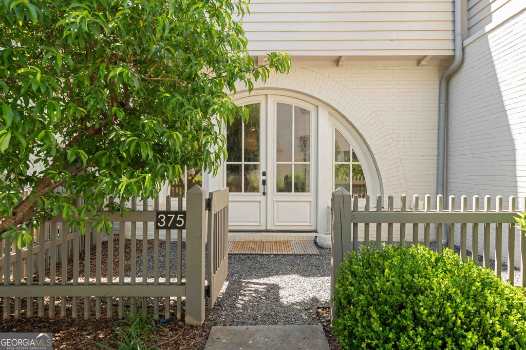 Photo of 375 Sage Lane, Fayetteville, GA 30214 (MLS # 10850592)