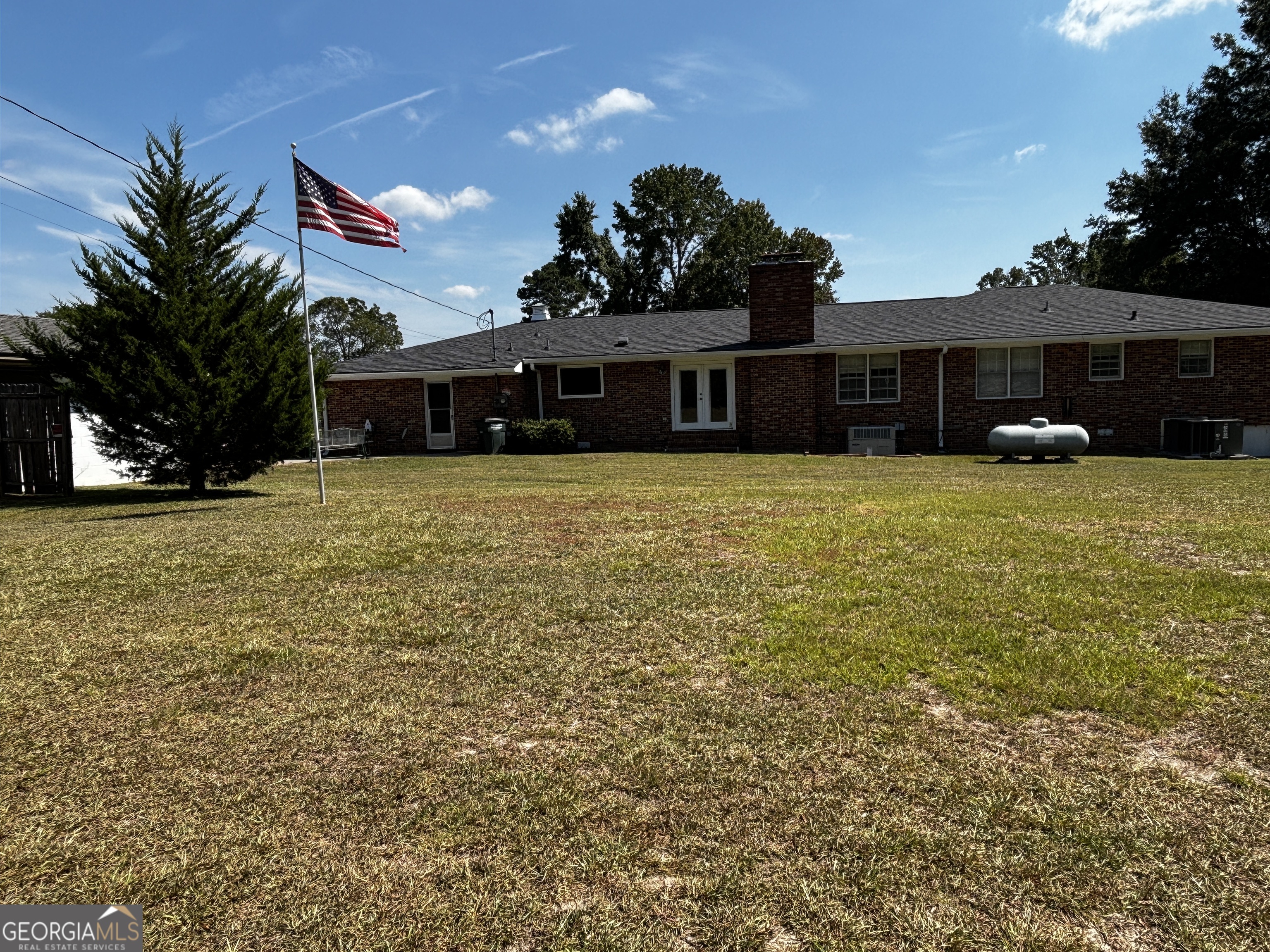 207 Old Thomson RD