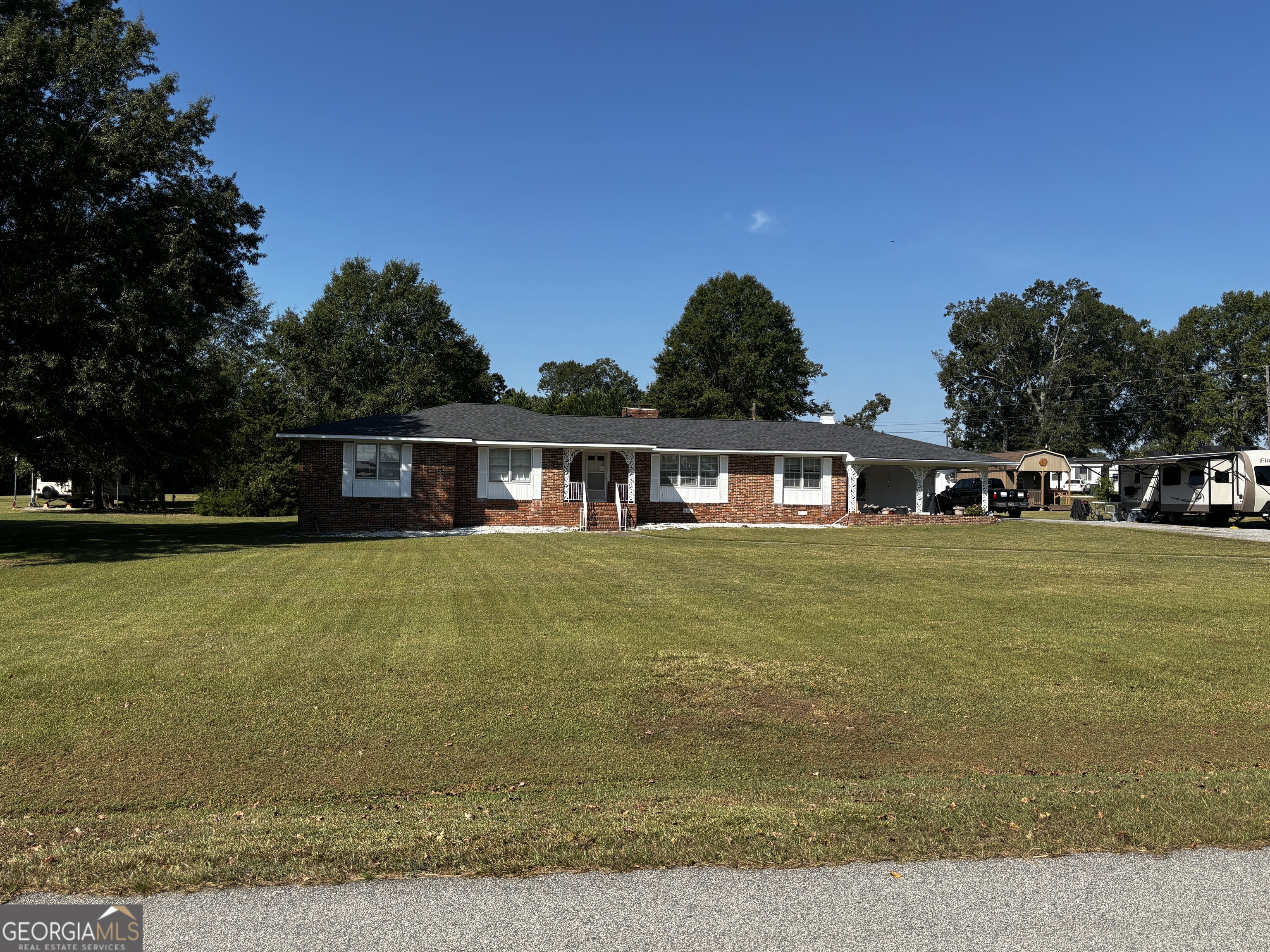 207 Old Thomson RD