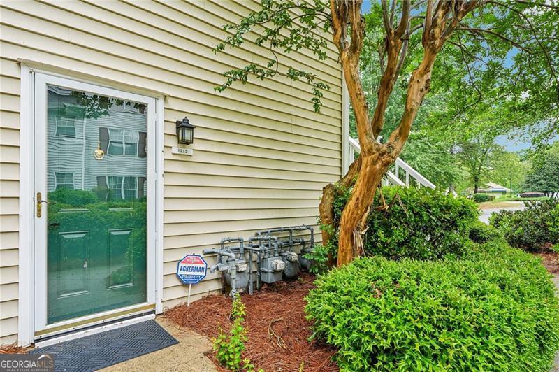 1212 Glenleaf DR