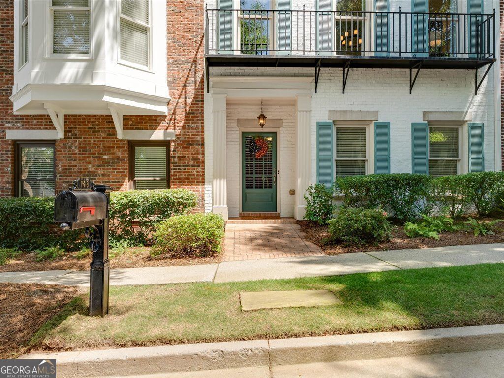 Roswell, Georgia 30076, United States, 4 Bedrooms Bedrooms, ,4 BathroomsBathrooms,Residential,Active,223435