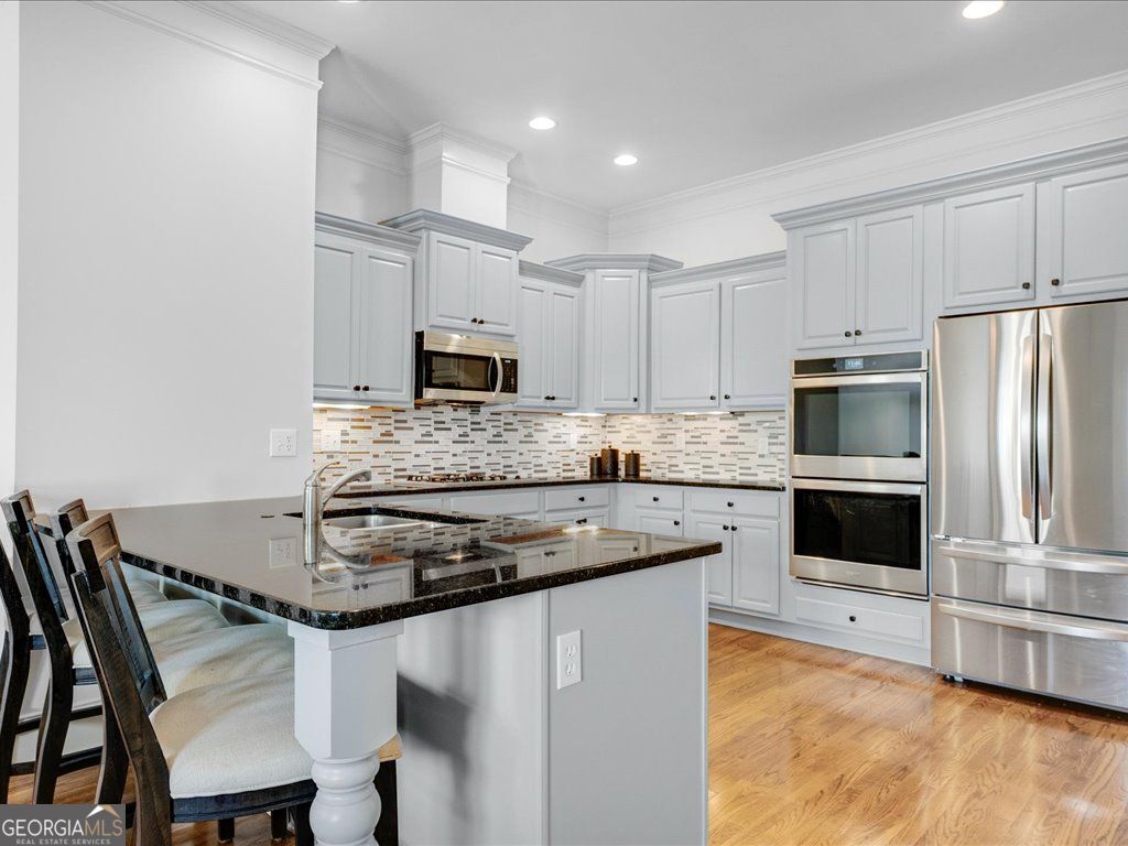 Roswell, Georgia 30076, United States, 4 Bedrooms Bedrooms, ,4 BathroomsBathrooms,Residential,Active,223435