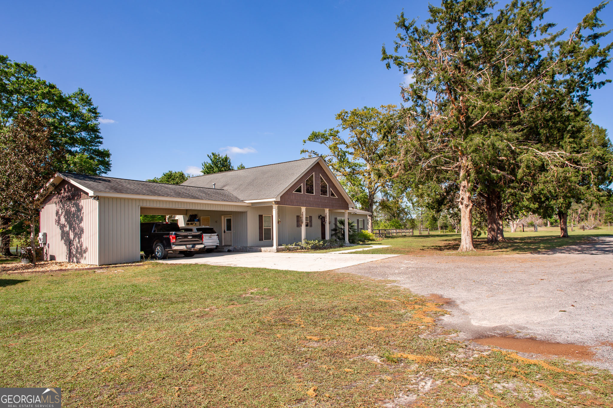 7213 Albany Hwy
