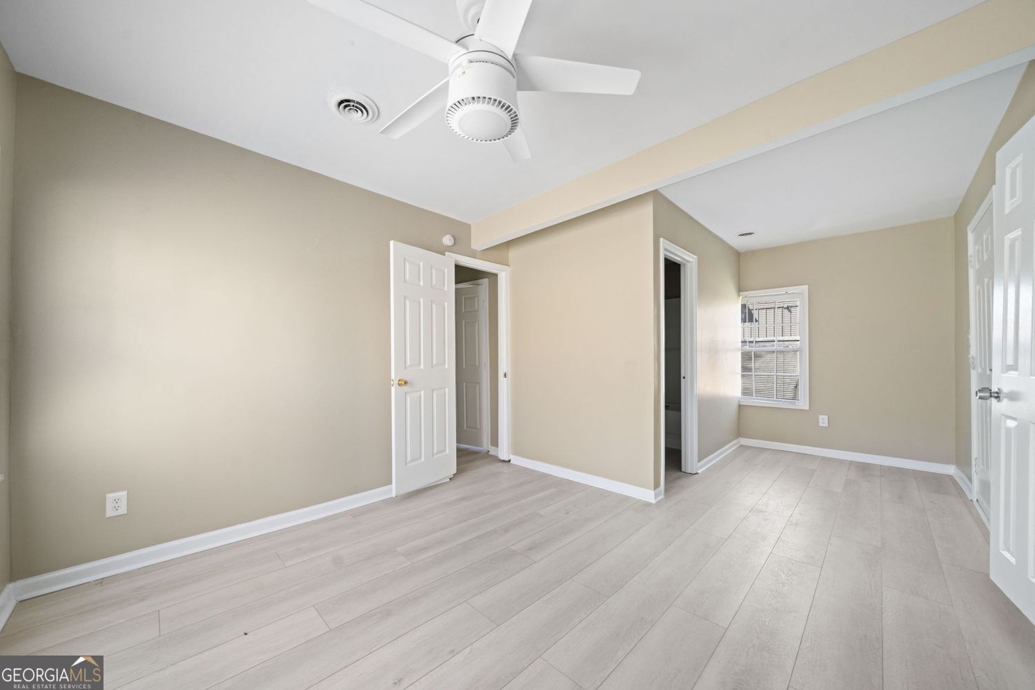 Atlanta, Georgia 30315, United States, 3 Bedrooms Bedrooms, ,3 BathroomsBathrooms,Residential,Active,122028