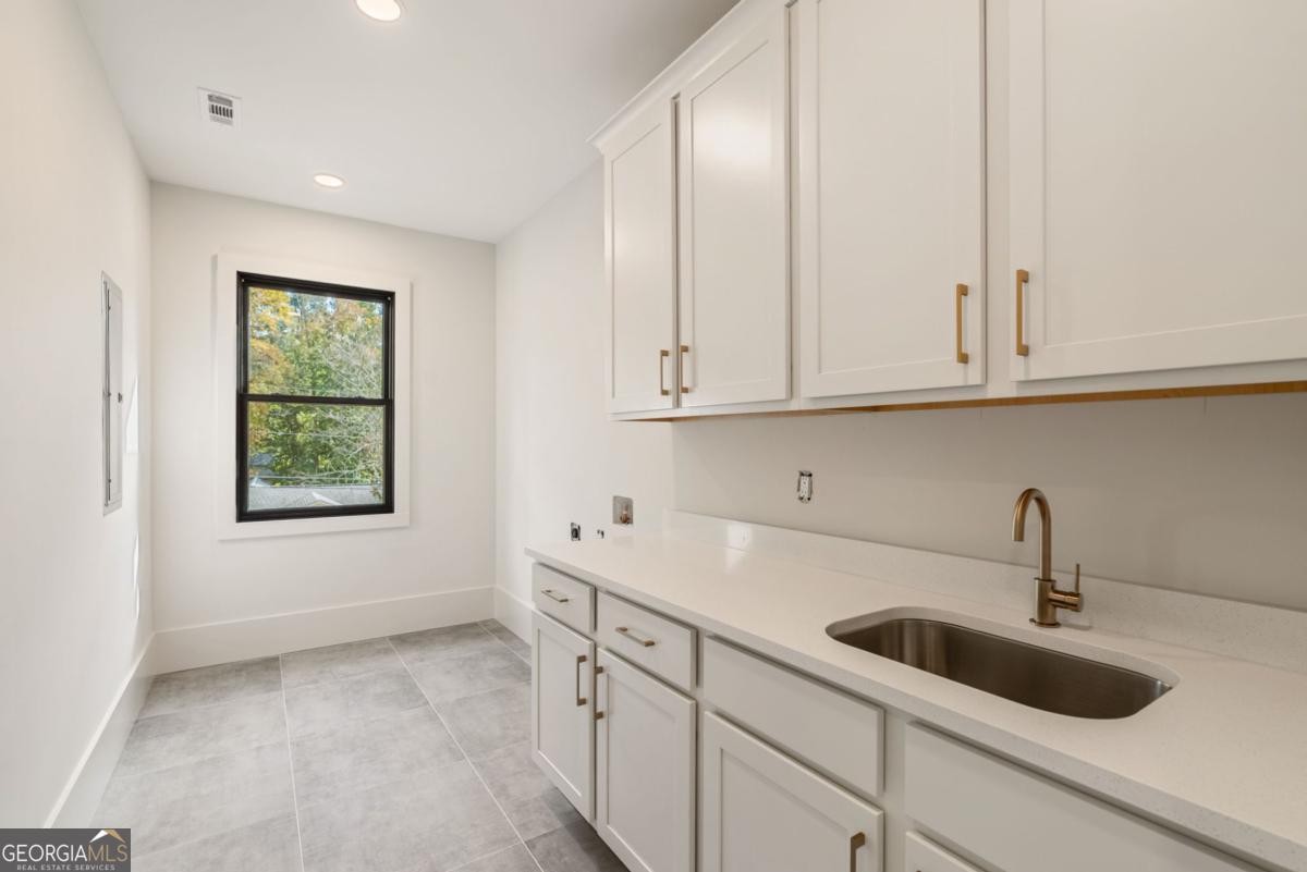 Downtown Alpharetta - Residential