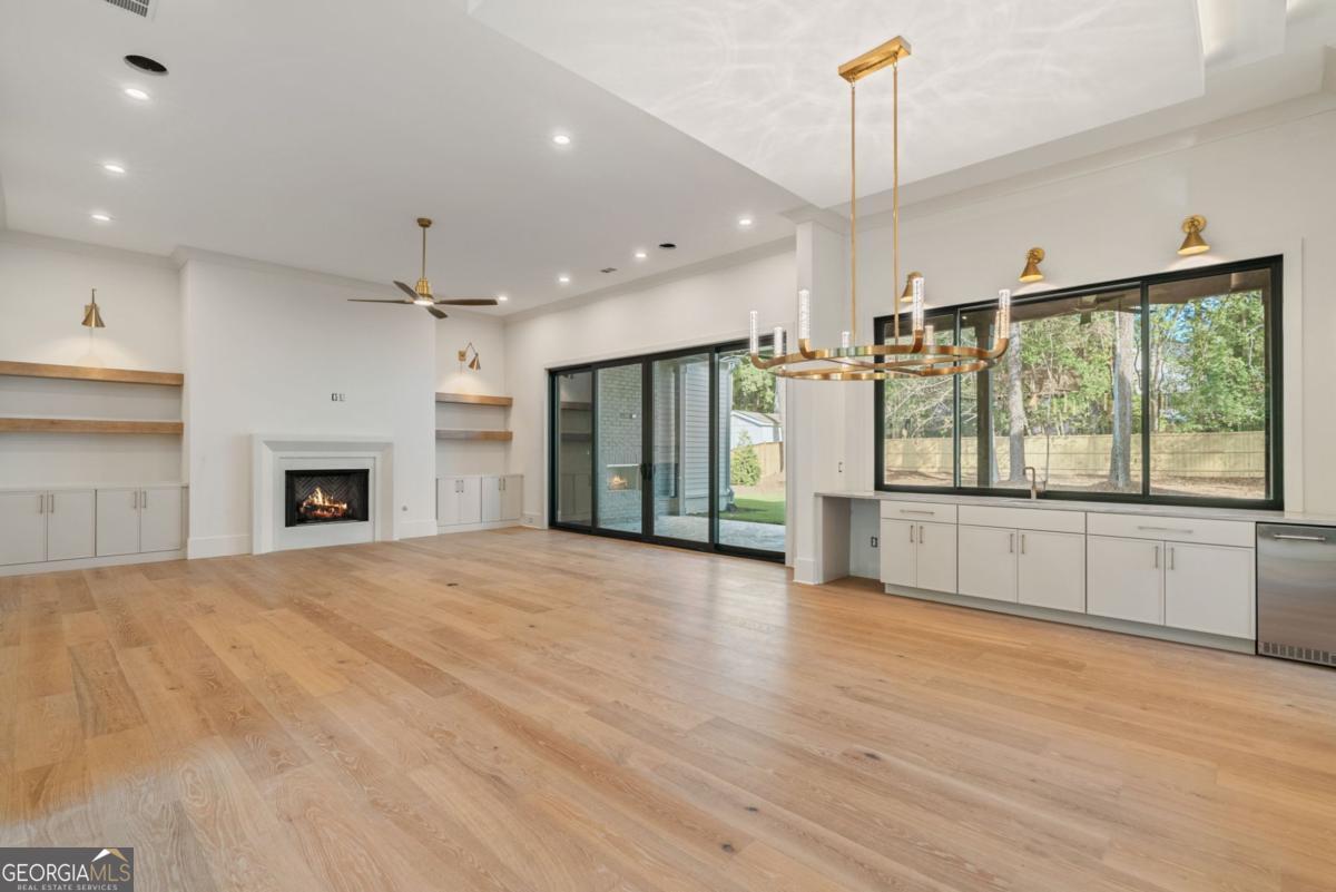 Downtown Alpharetta - Residential