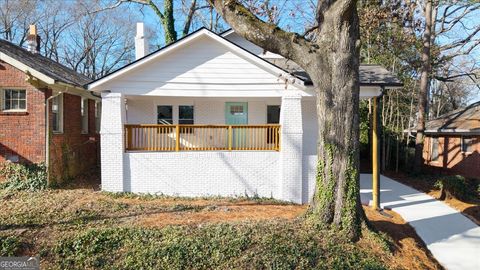 1523 Melrose DR SW Atlanta GA 30310