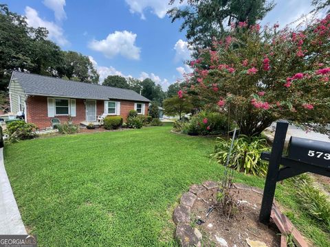 573 Alfred RD NW Atlanta GA 30331