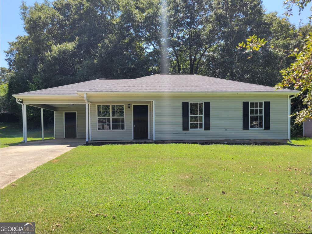 Photo of 412 Missi Lane, Winder, GA 30680 (MLS # 10832476)