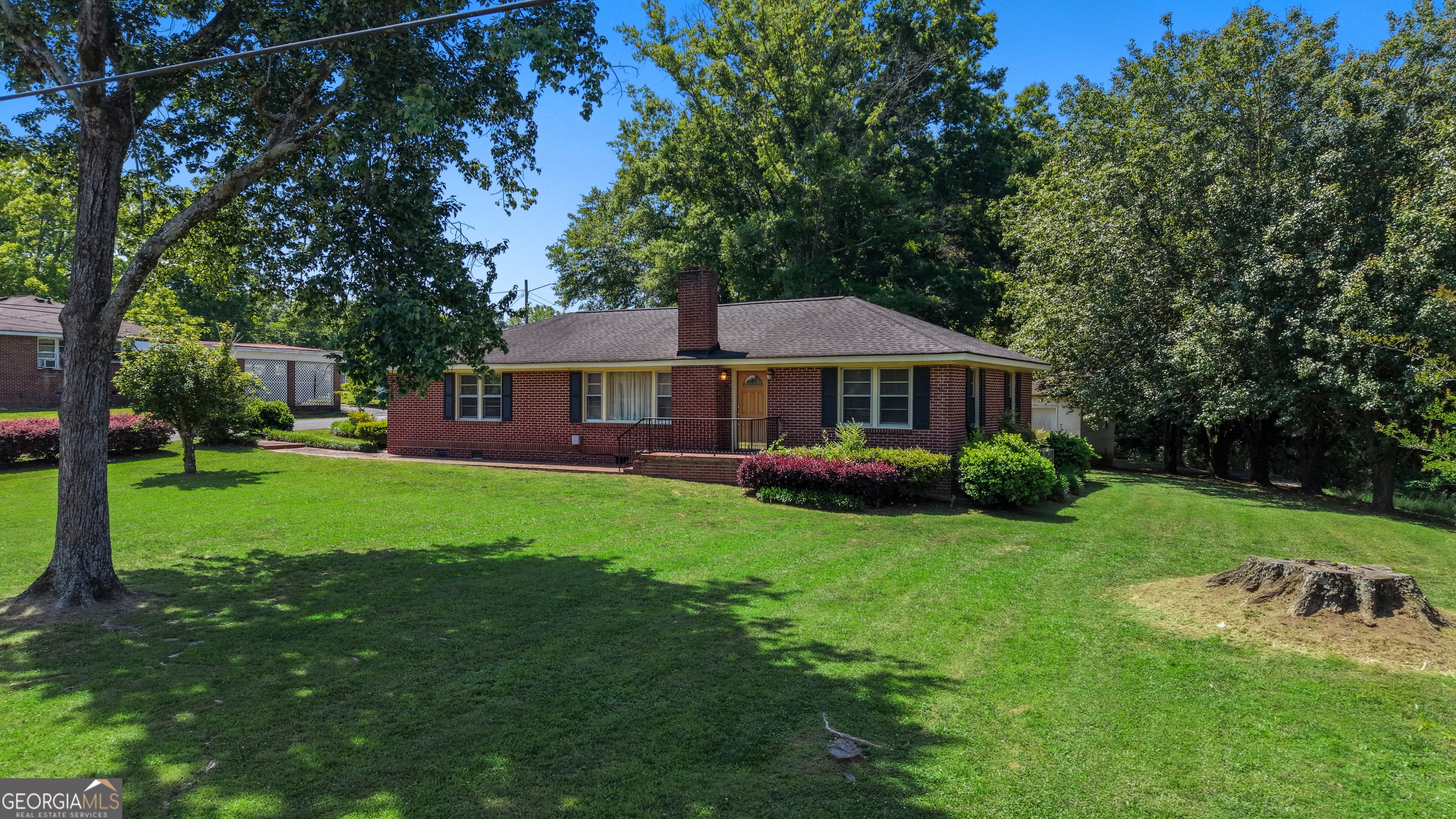 126 Jones ST