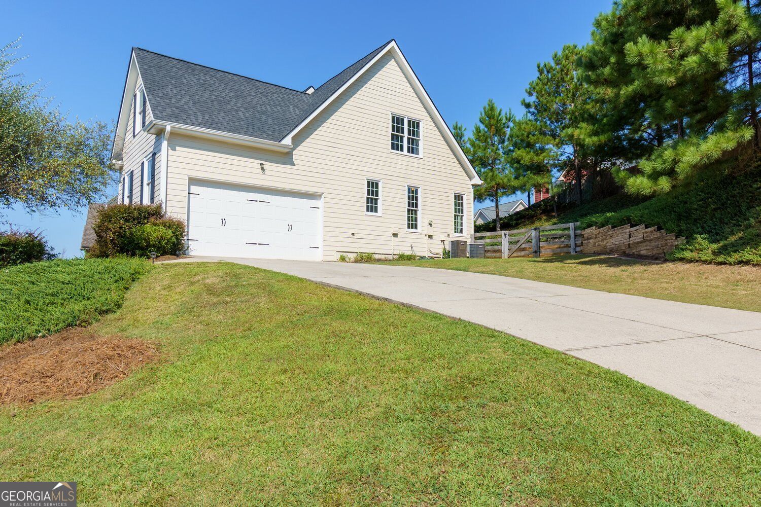 215 Mountain Vista BLVD