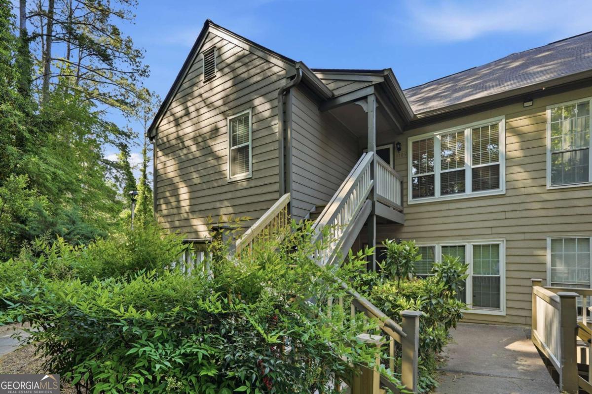 1109 Mill Pond DR SE