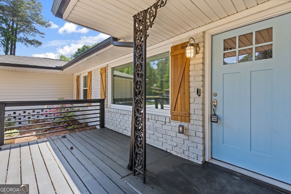 Photo of 3331 Casa Linda Drive, Decatur, GA 30032 (MLS # 10739762)