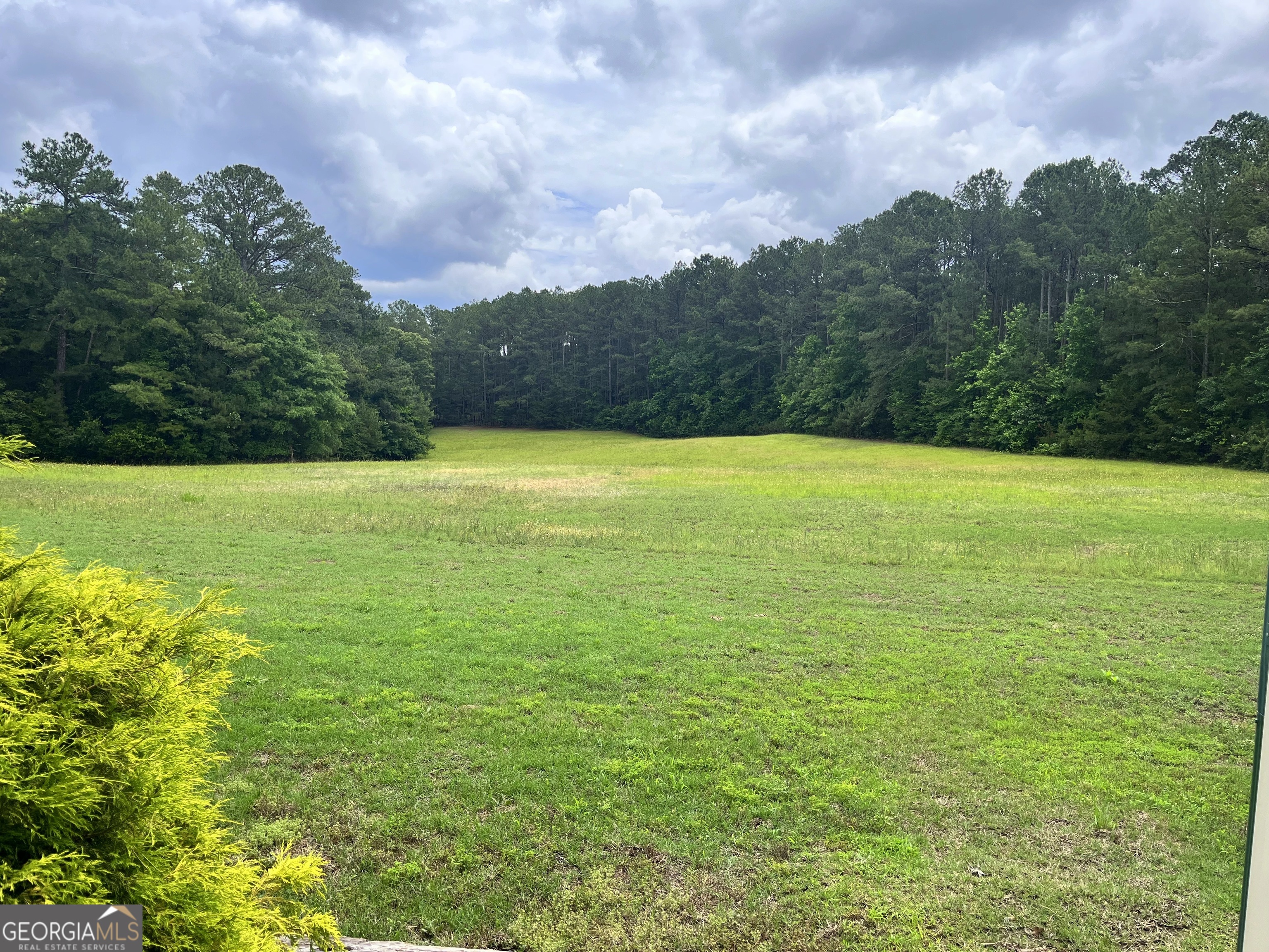 1388 Brown Brothers RD