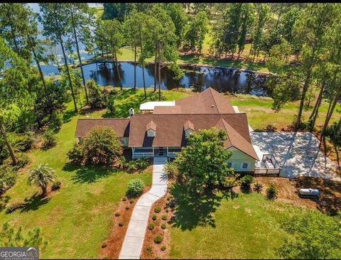 A home in Blackshear