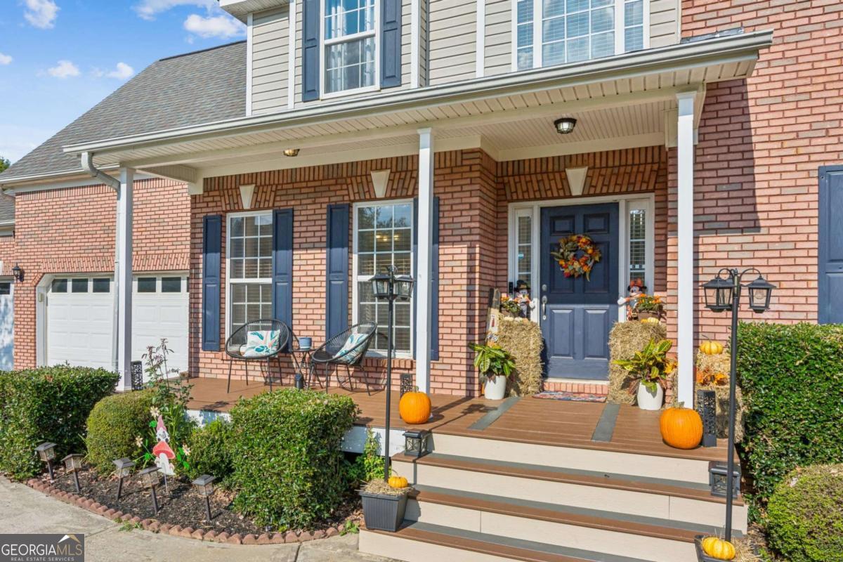 1221 FOUNTAIN HEAD CT