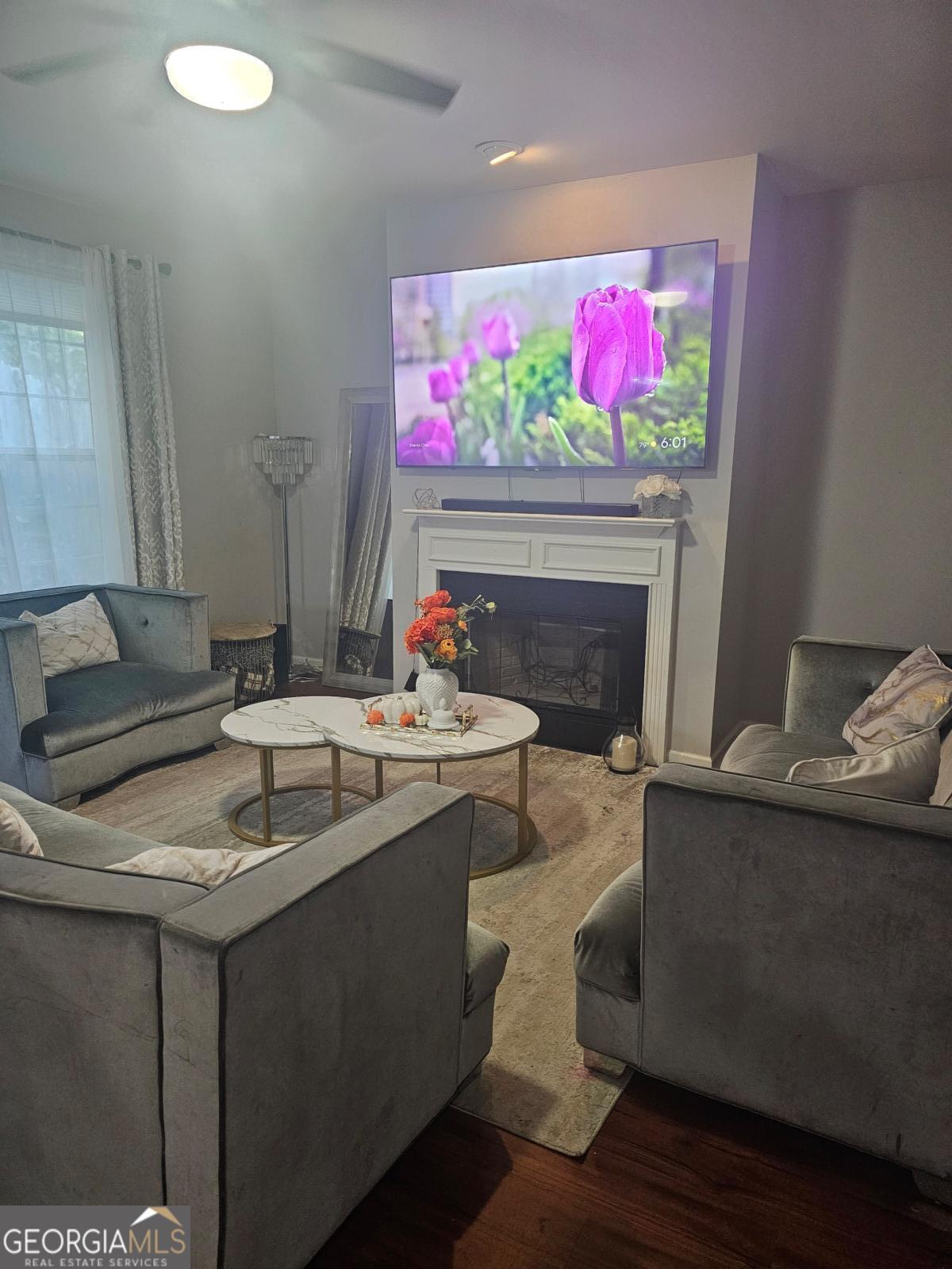 Creekside Park - Residential