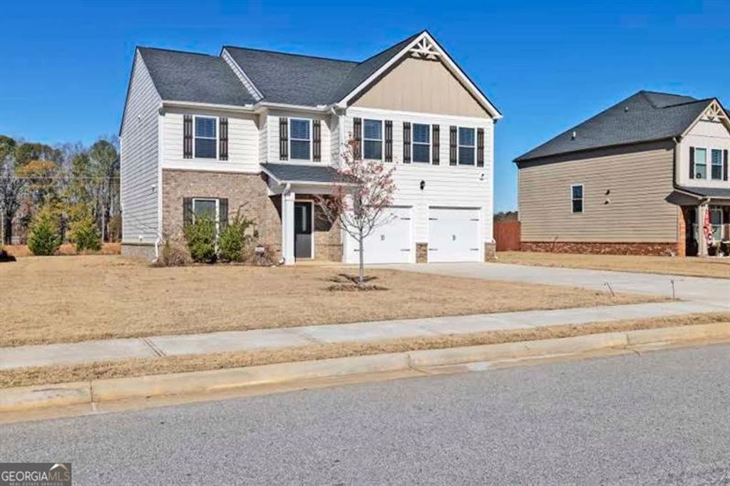 Photo of 244 OVERLOOK, Covington, GA 30014 (MLS # 10659281)