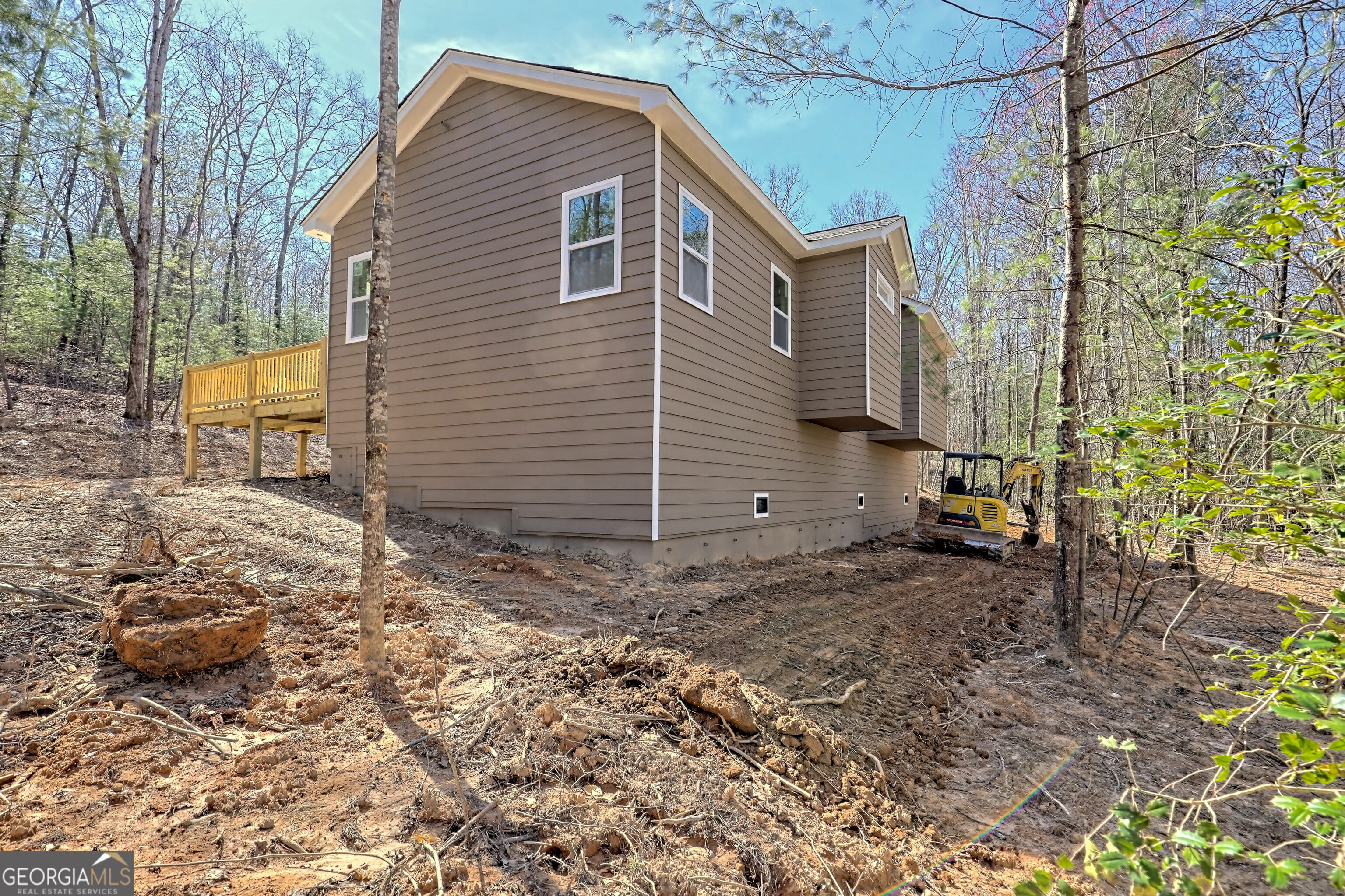 HILLCREST ESTATES - Residential