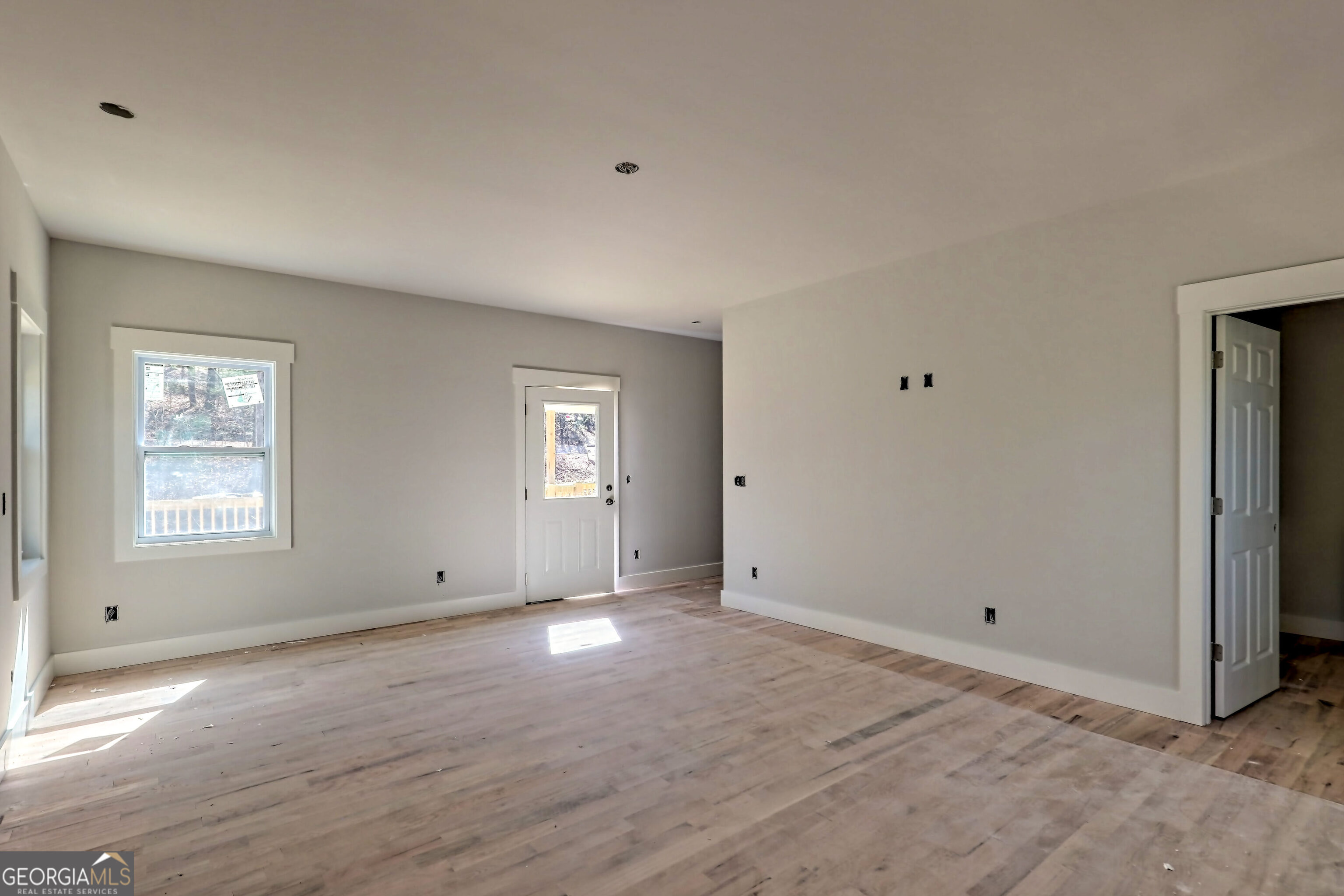 HILLCREST ESTATES - Residential