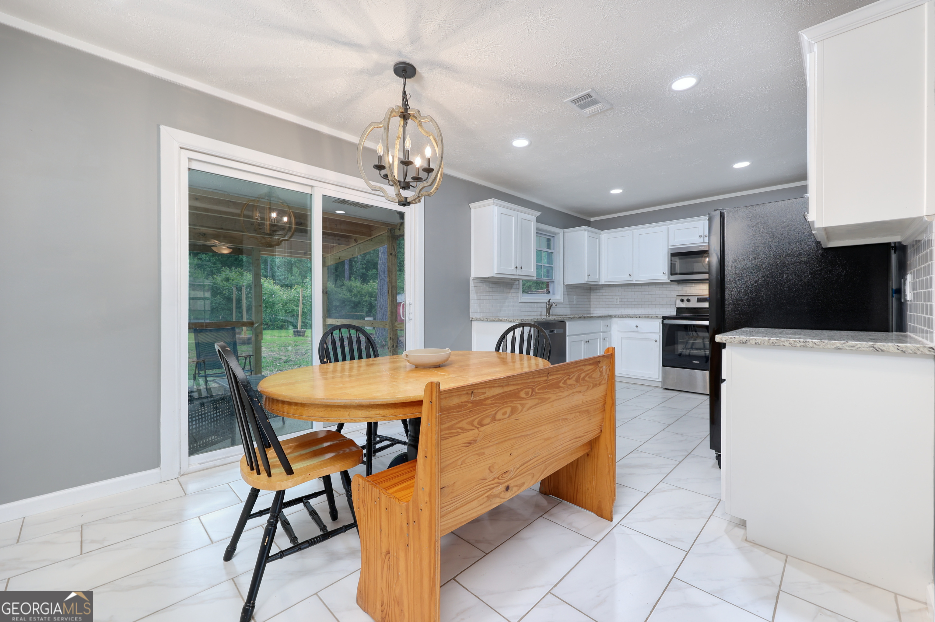132 Jefferson DR