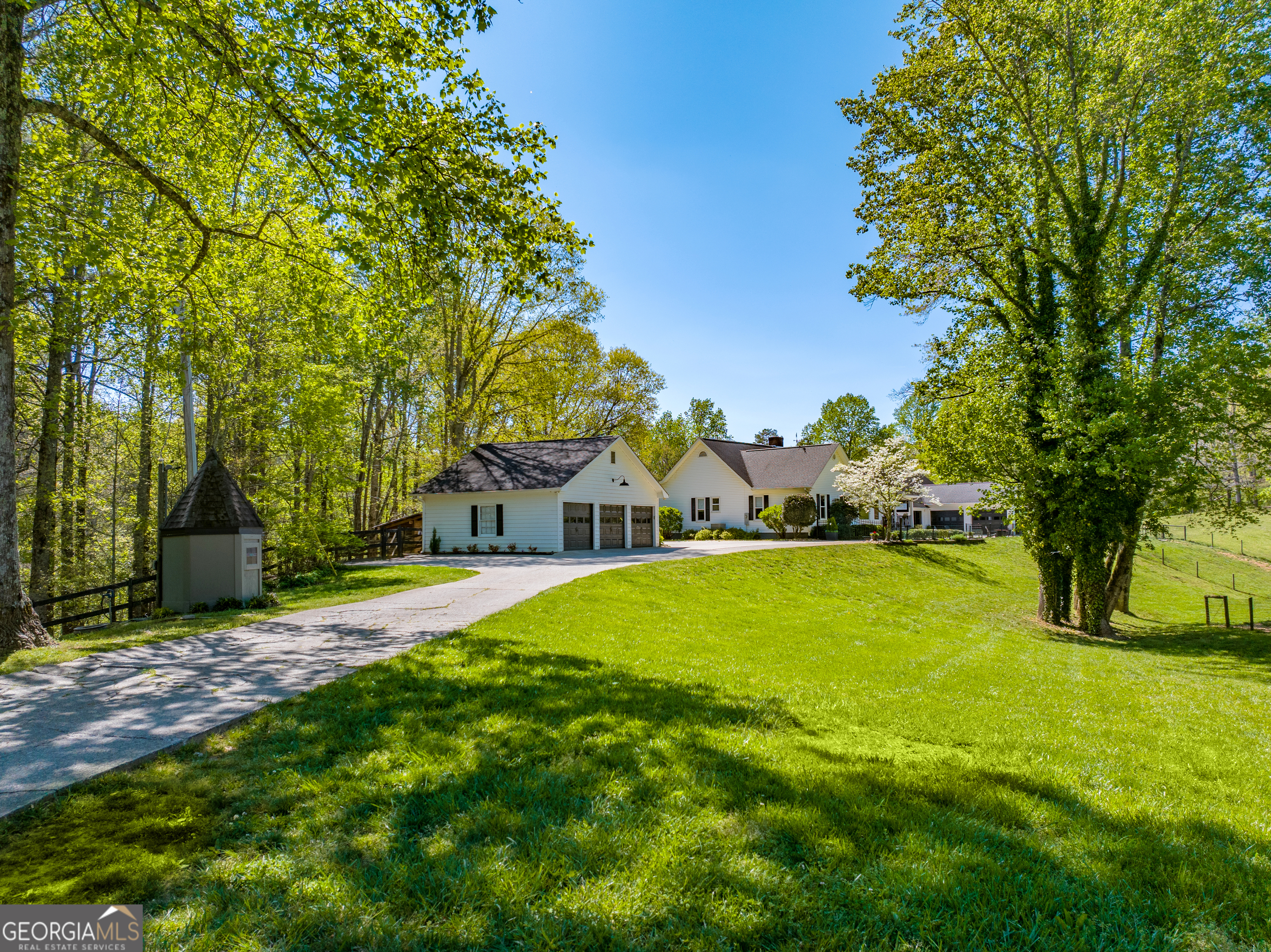 5855 Tony Peck RD