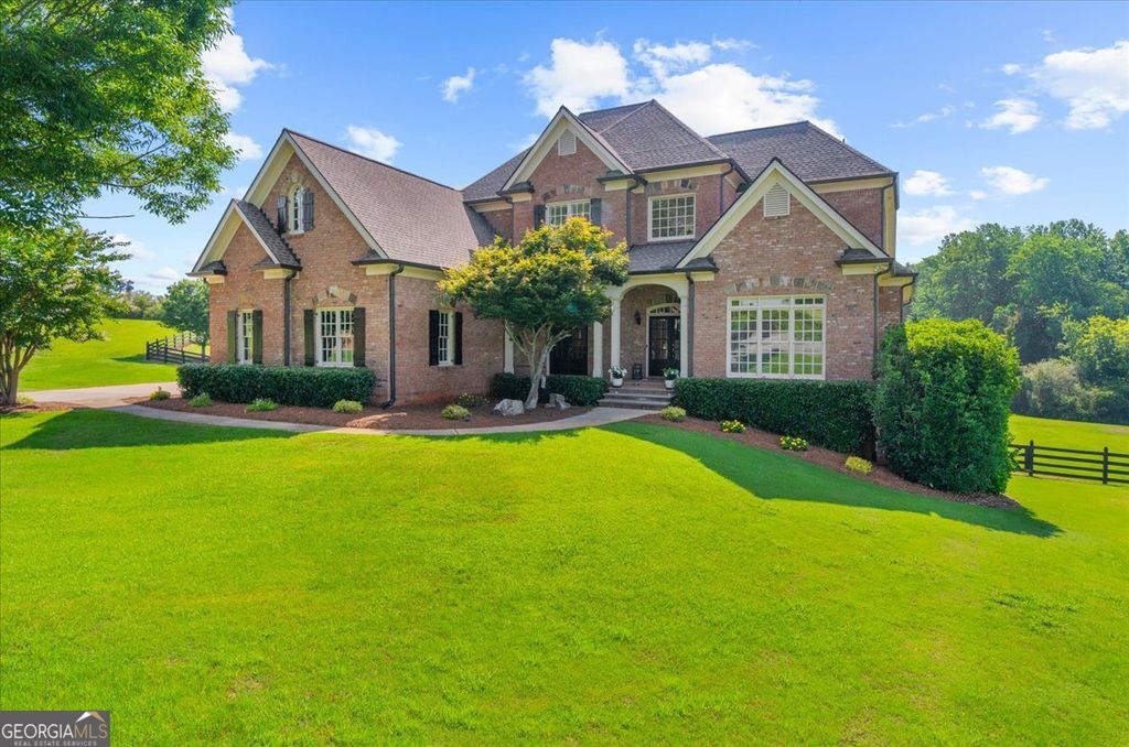 Photo of 7130 Little Brook Lane, Cumming, GA 30041 (MLS # 10786996)