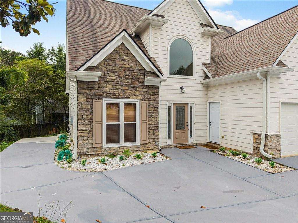 3042 Oak Vista WAY