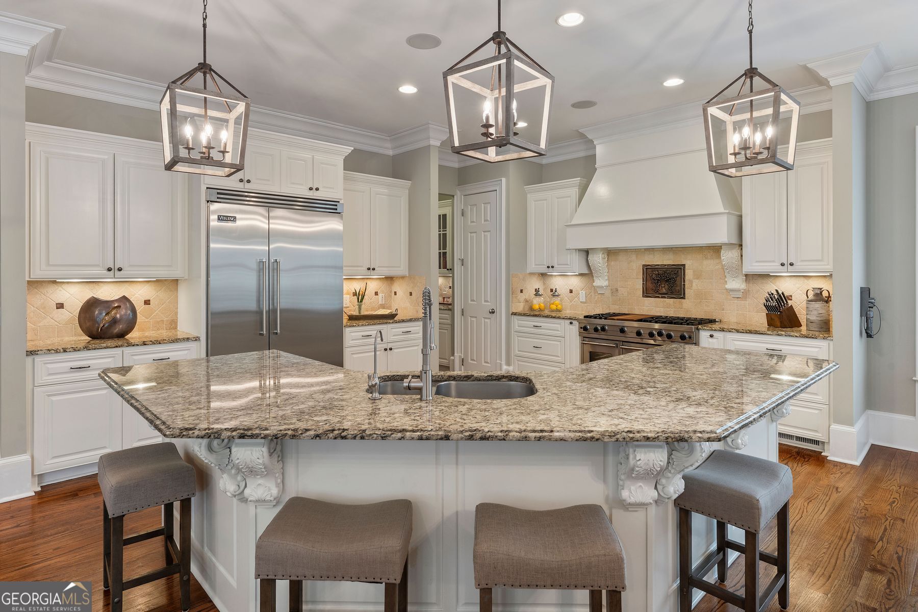 3188 Towerview DR NE