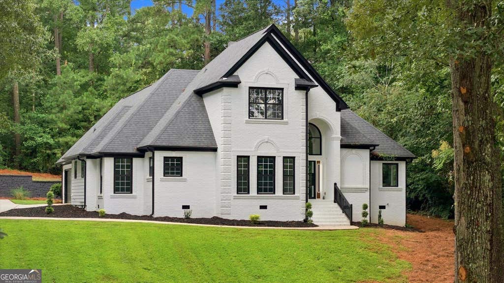 Photo of 141 Amicalola Way, Jonesboro, GA 30236 (MLS # 10825717)