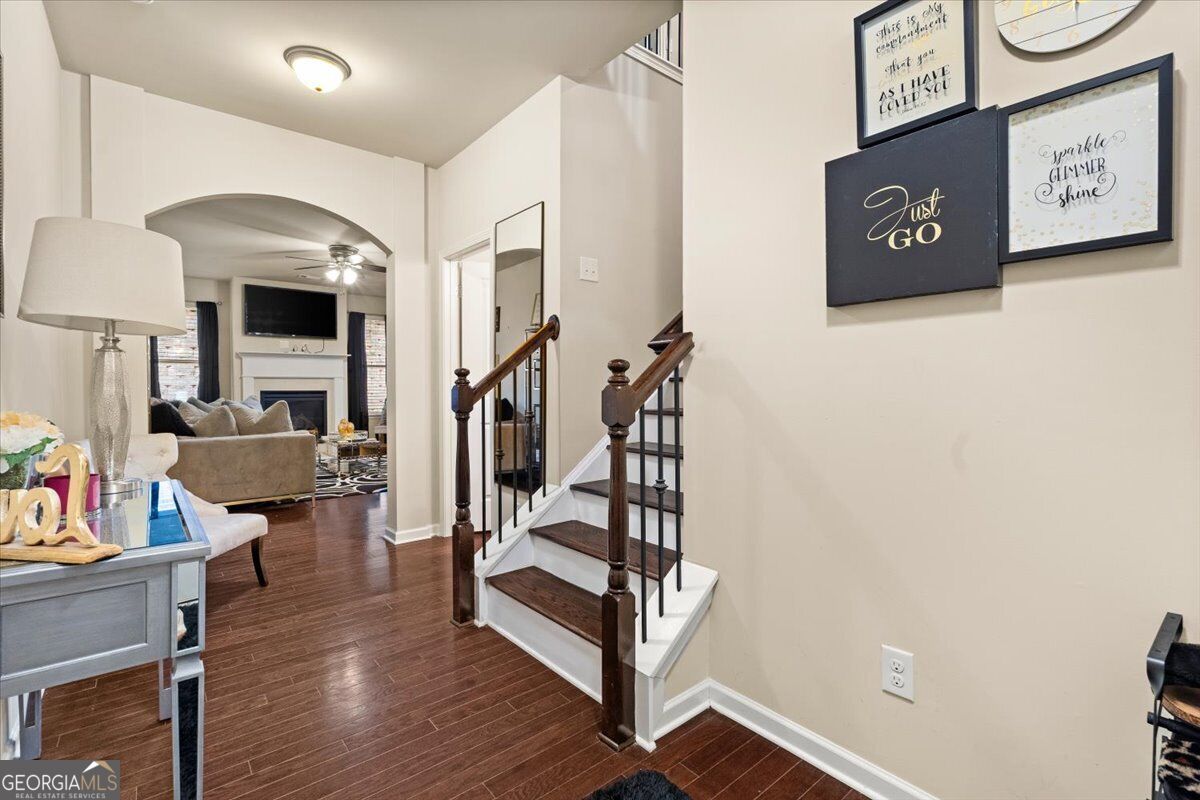 36 Grampian WAY 4