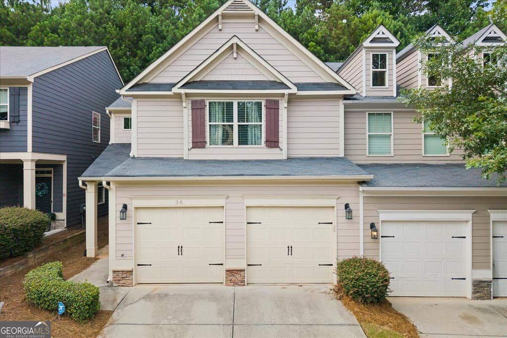Photo of 36 Grampian Way #4, Marietta, GA 30008 (MLS # 10829129)