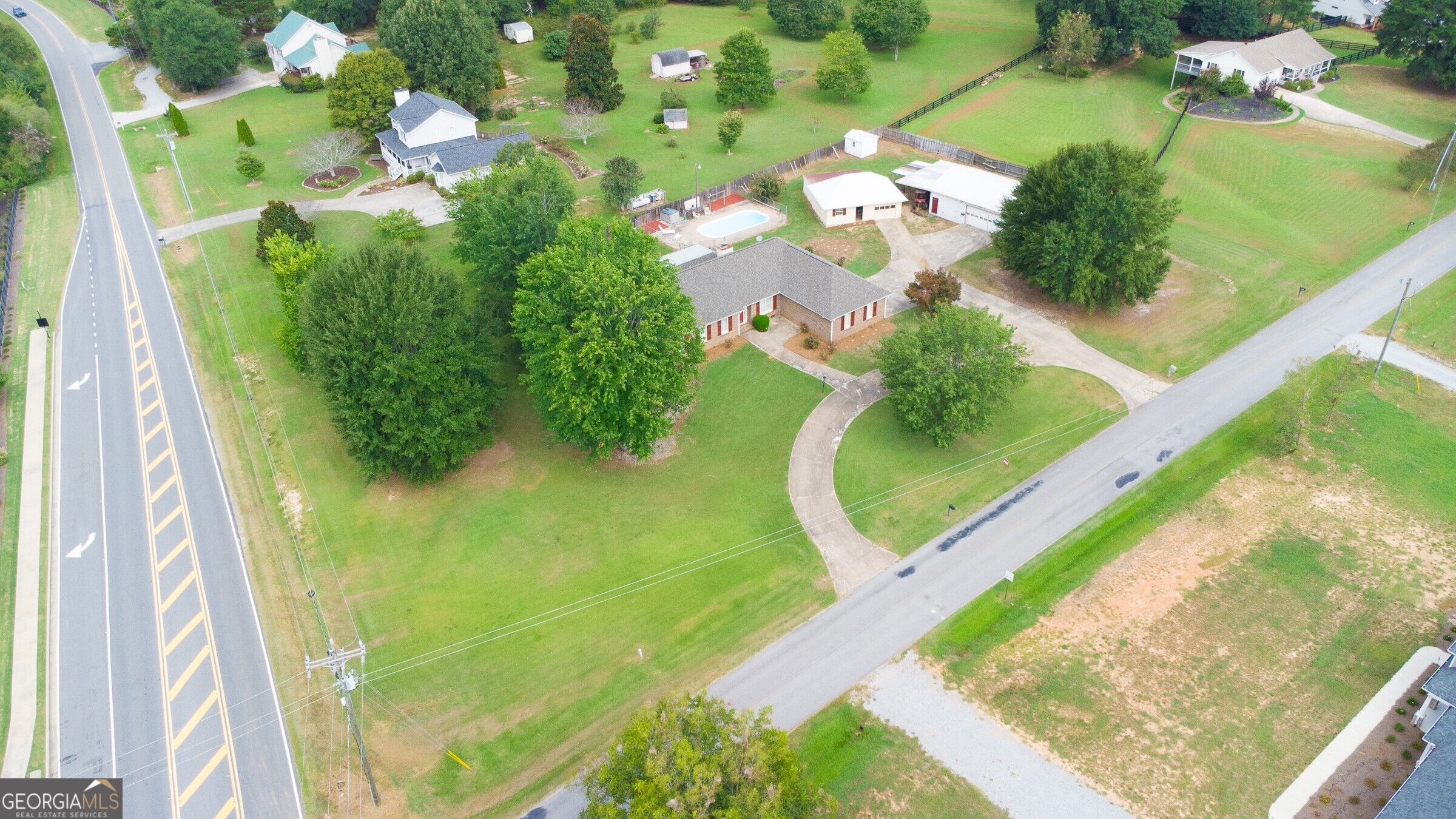 7525 Blacks Mill RD