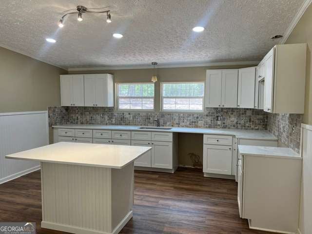 196 Old Scout RD