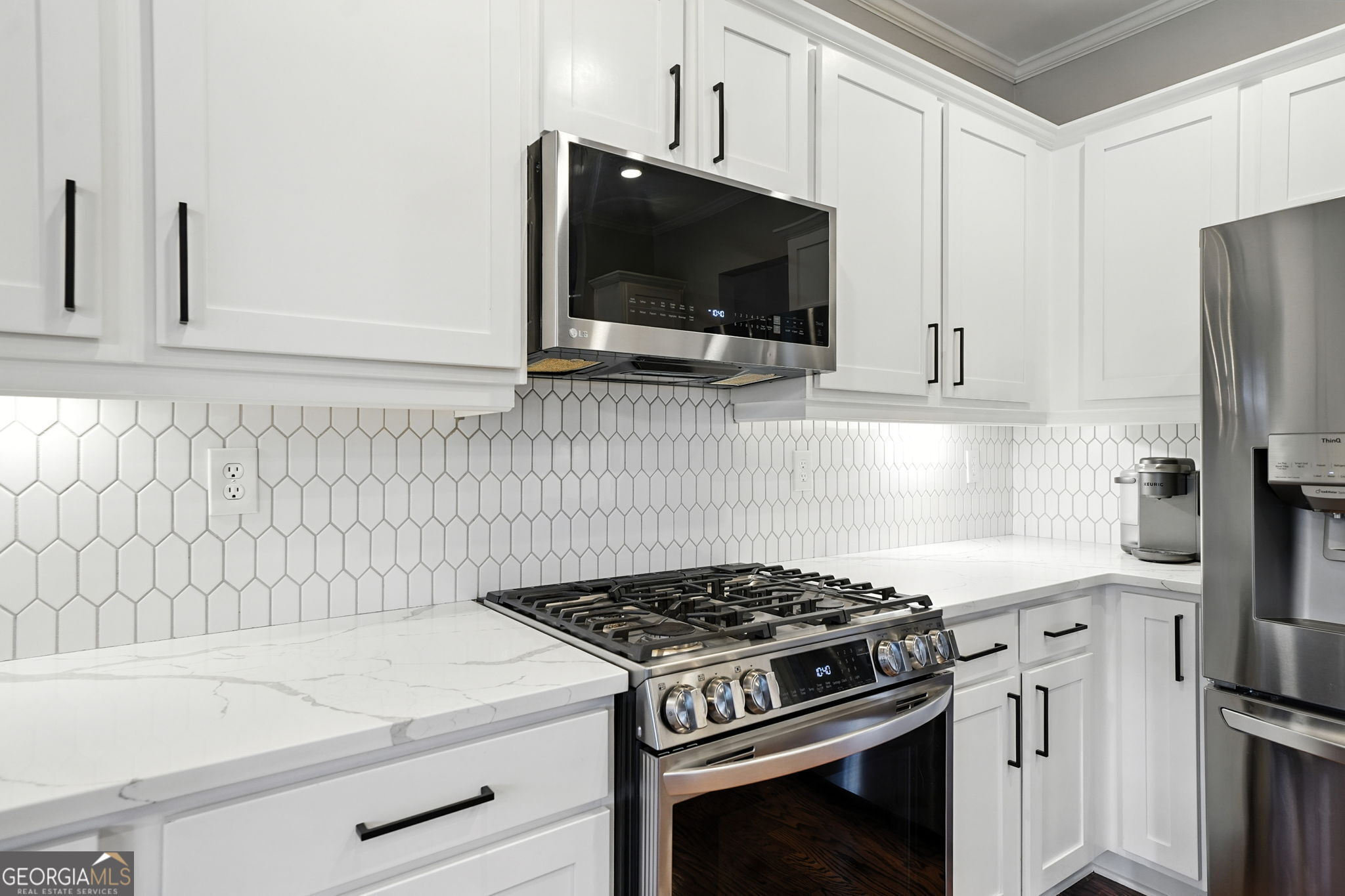 Smyrna, Georgia 30082, United States, 4 Bedrooms Bedrooms, ,3 BathroomsBathrooms,Residential,Pending,203226