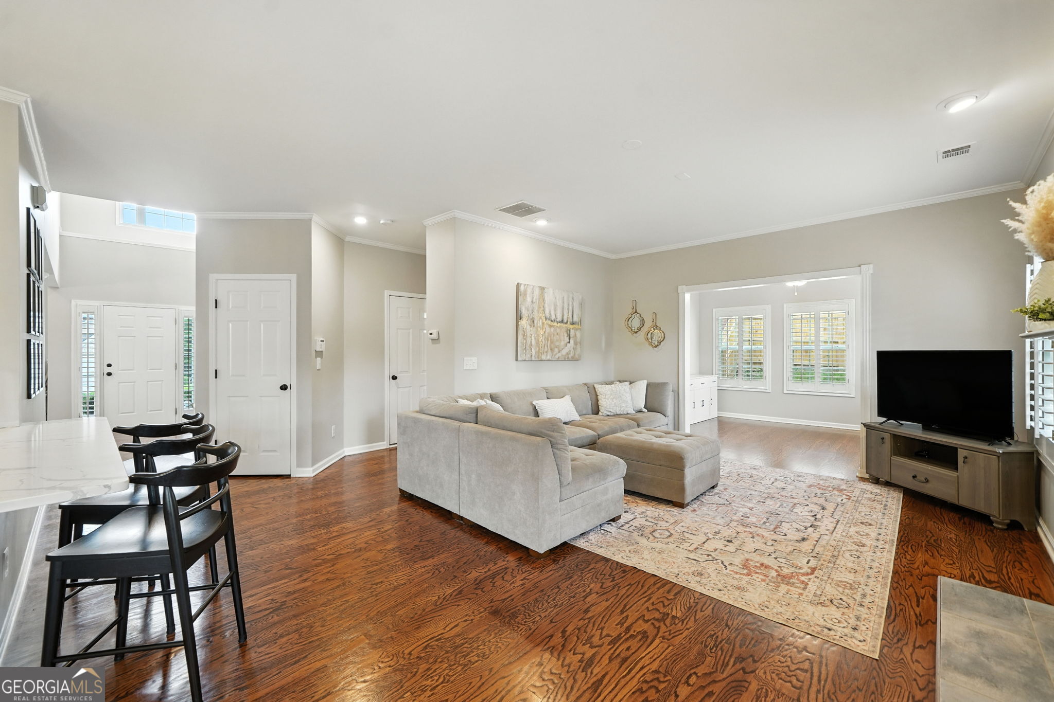 Smyrna, Georgia 30082, United States, 4 Bedrooms Bedrooms, ,3 BathroomsBathrooms,Residential,Pending,203226