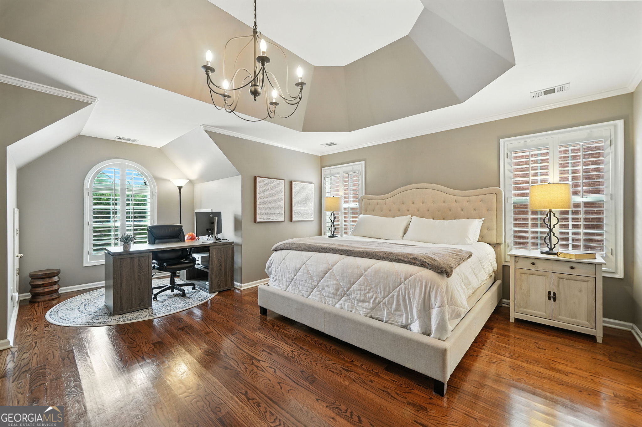 Smyrna, Georgia 30082, United States, 4 Bedrooms Bedrooms, ,3 BathroomsBathrooms,Residential,Pending,203226