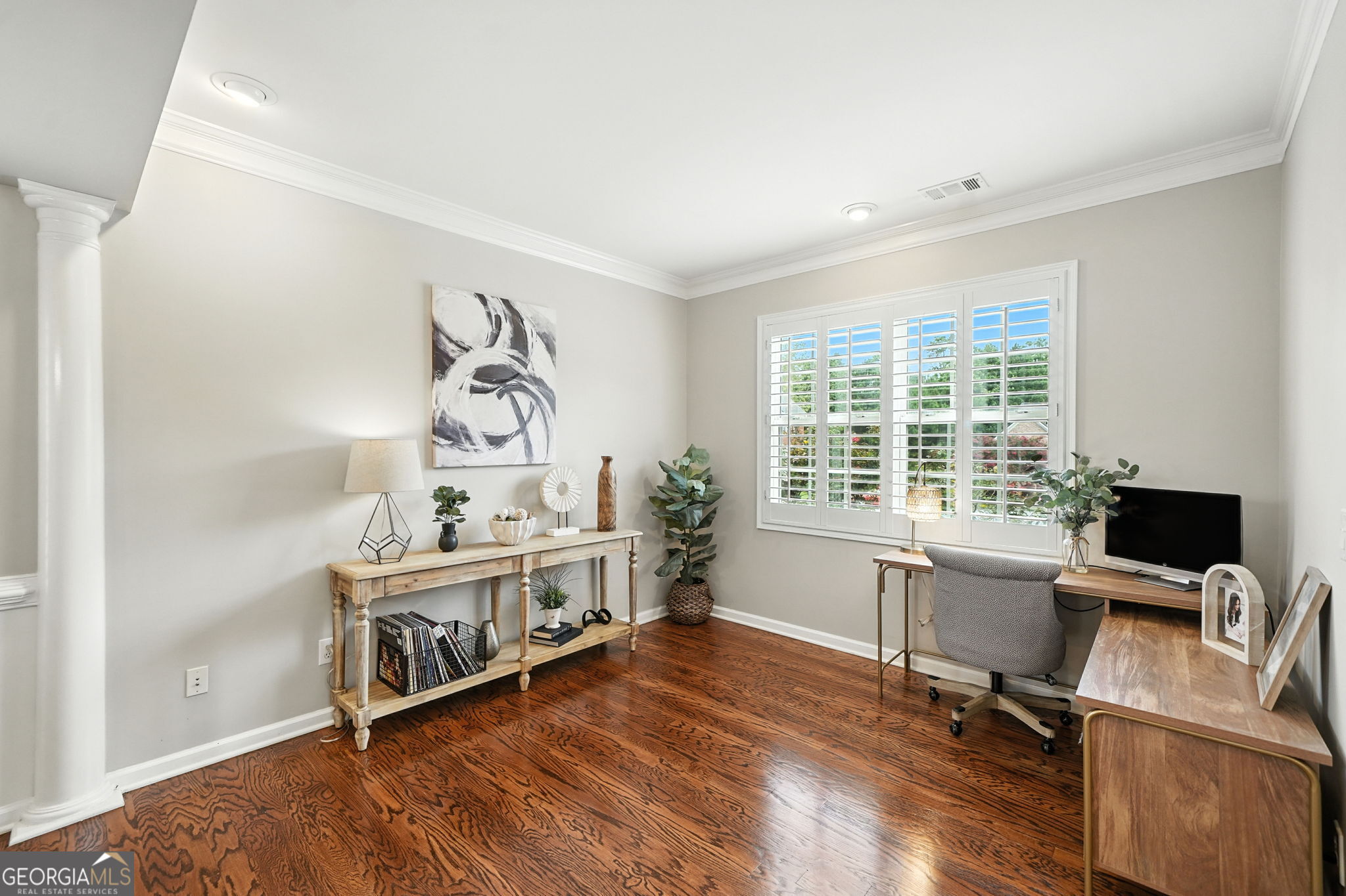 Smyrna, Georgia 30082, United States, 4 Bedrooms Bedrooms, ,3 BathroomsBathrooms,Residential,Pending,203226