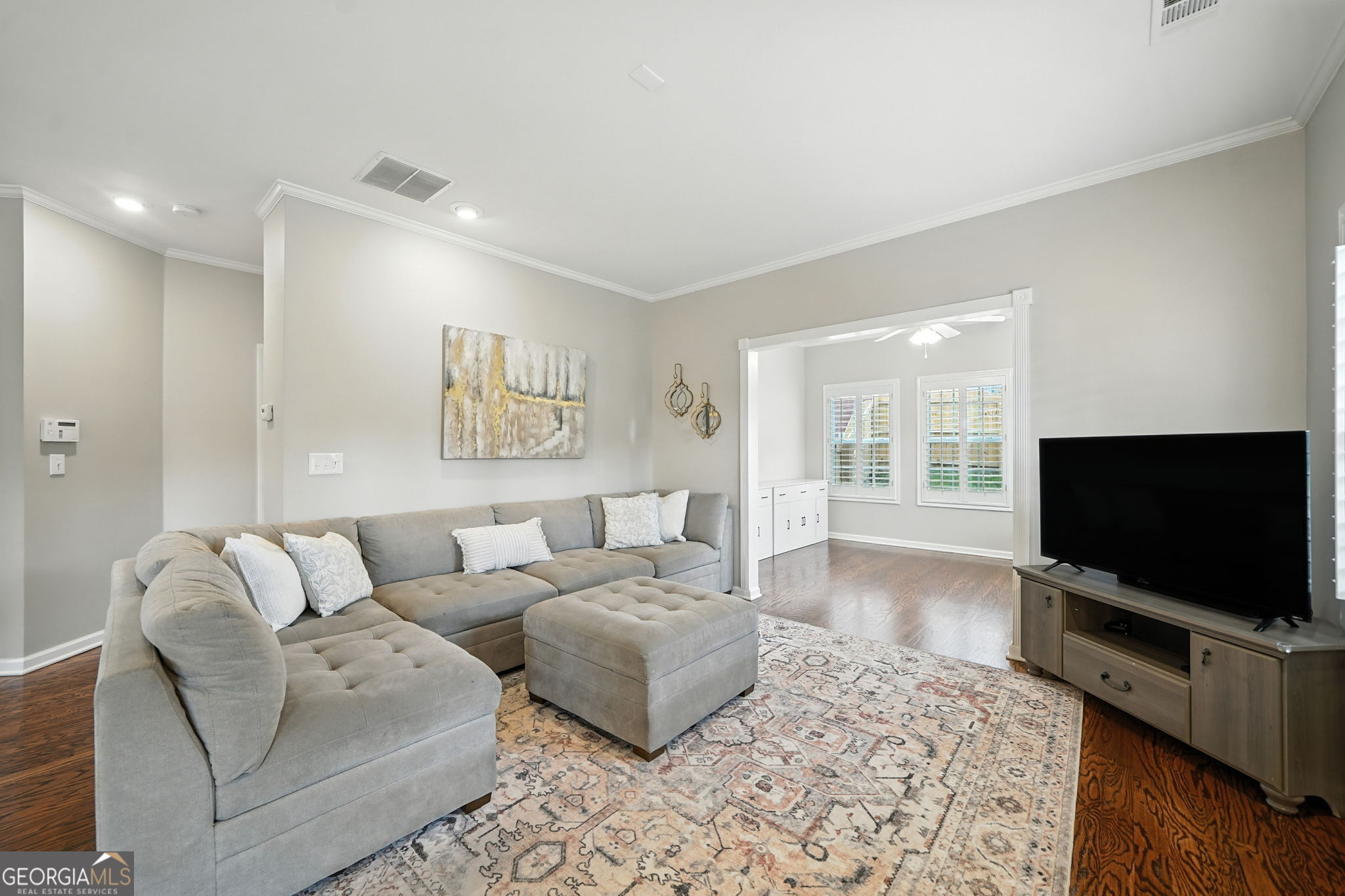 Smyrna, Georgia 30082, United States, 4 Bedrooms Bedrooms, ,3 BathroomsBathrooms,Residential,Pending,203226