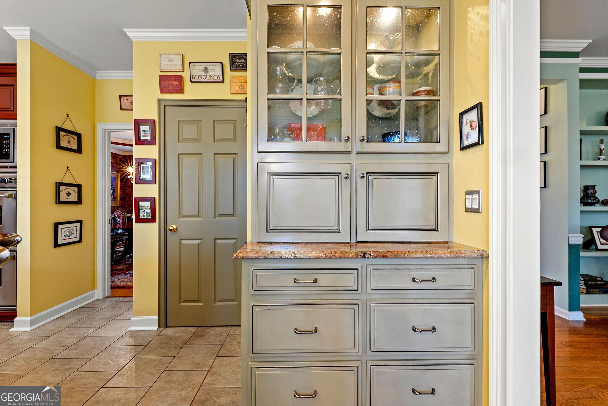 Peachtree City, Georgia 30269, United States, 5 Bedrooms Bedrooms, ,3 BathroomsBathrooms,Residential,Pending,88764