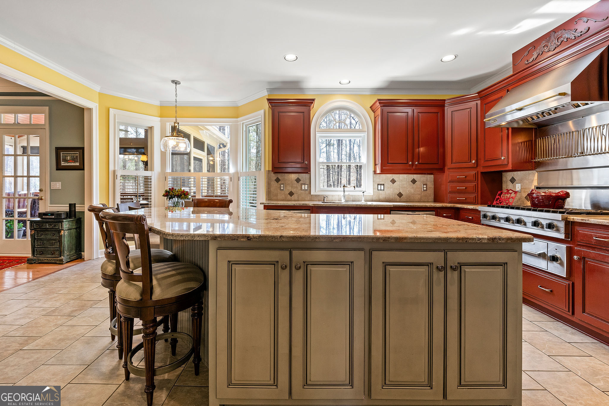 Peachtree City, Georgia 30269, United States, 5 Bedrooms Bedrooms, ,3 BathroomsBathrooms,Residential,Pending,88764