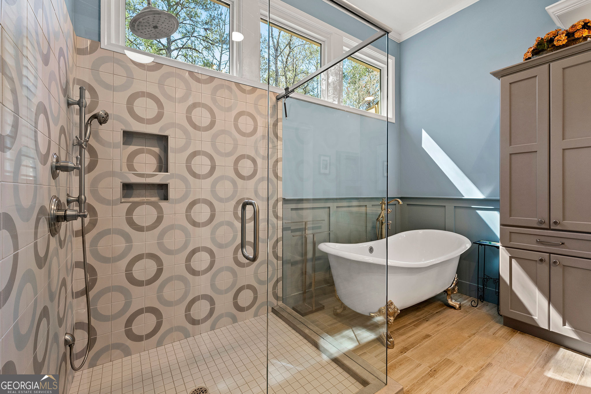 Peachtree City, Georgia 30269, United States, 5 Bedrooms Bedrooms, ,3 BathroomsBathrooms,Residential,Pending,88764