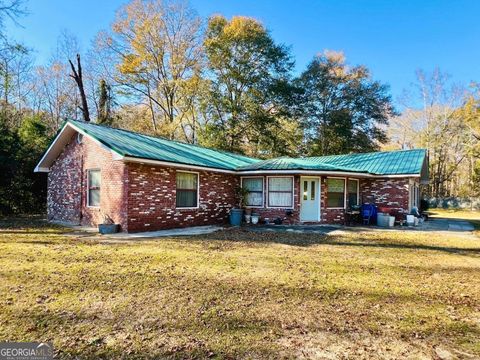 A home in Cusseta