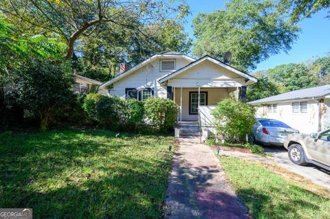 Photo of 728 Center Hill Avenue NW, Atlanta, GA 30318 (MLS # 10697962)