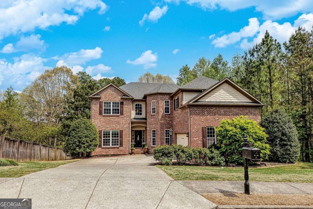 Photo of 1025 Boxwood Lane, Canton, GA 30114 (MLS # 10728764)