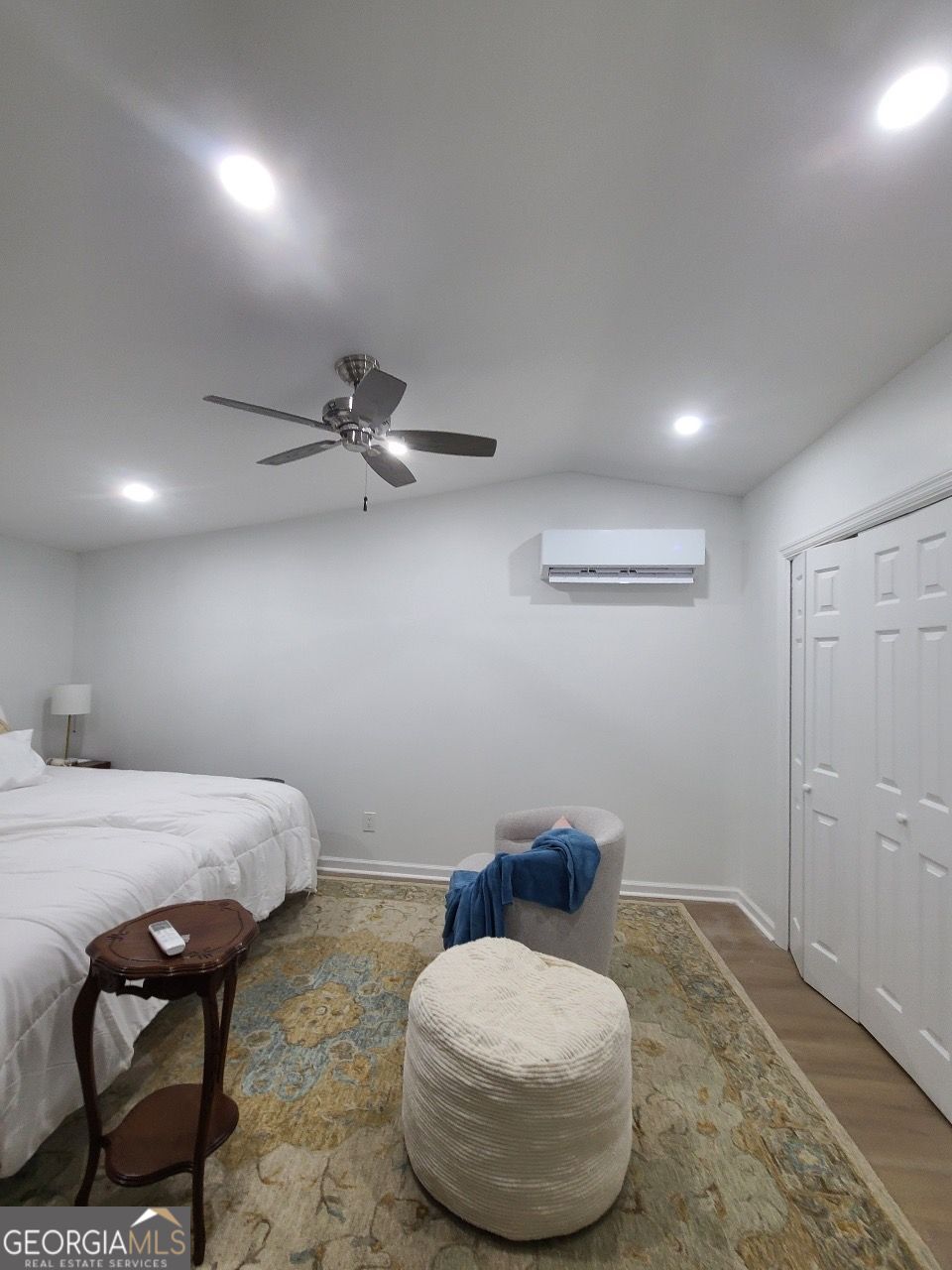 Atlanta, Georgia 30324, United States, 3 Bedrooms Bedrooms, ,2 BathroomsBathrooms,Residential,Active,240655