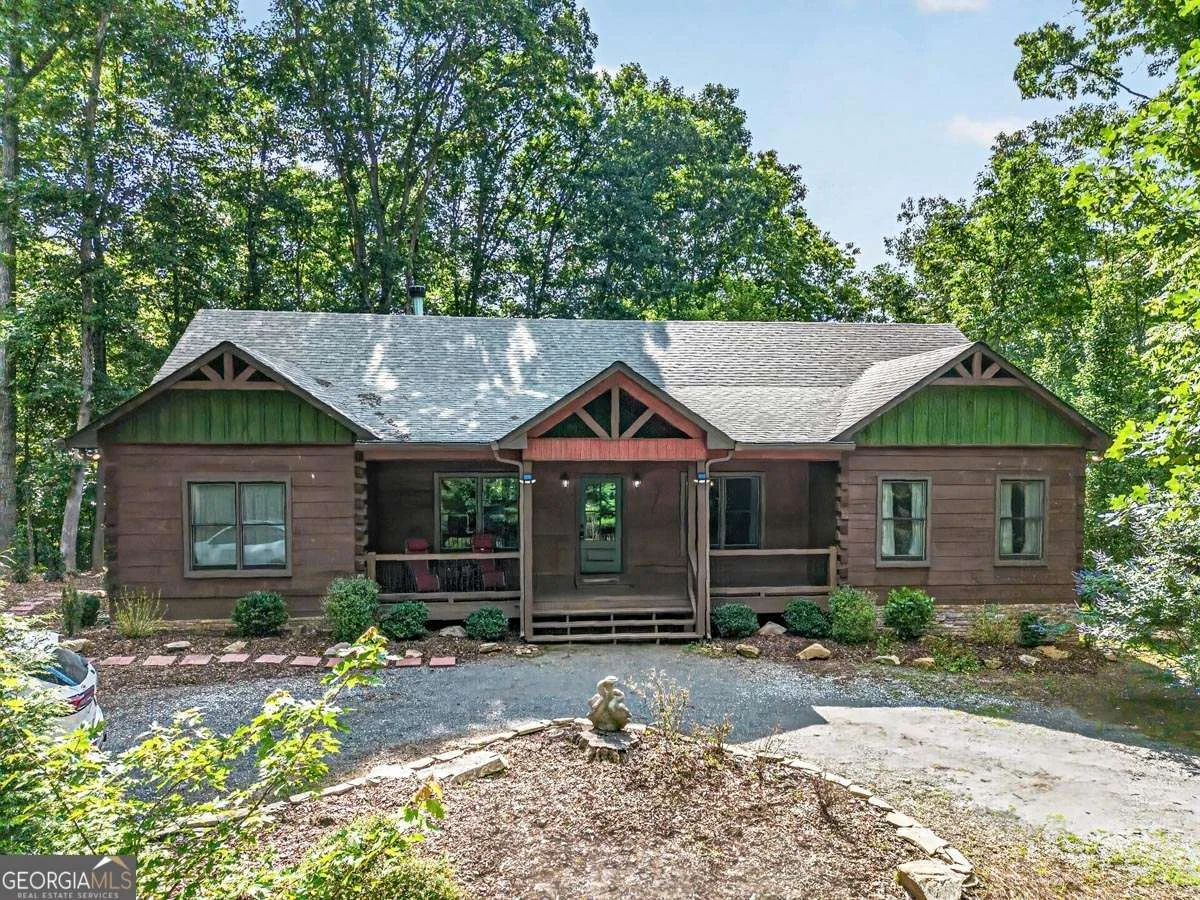605 Toccoa Preserve Lane